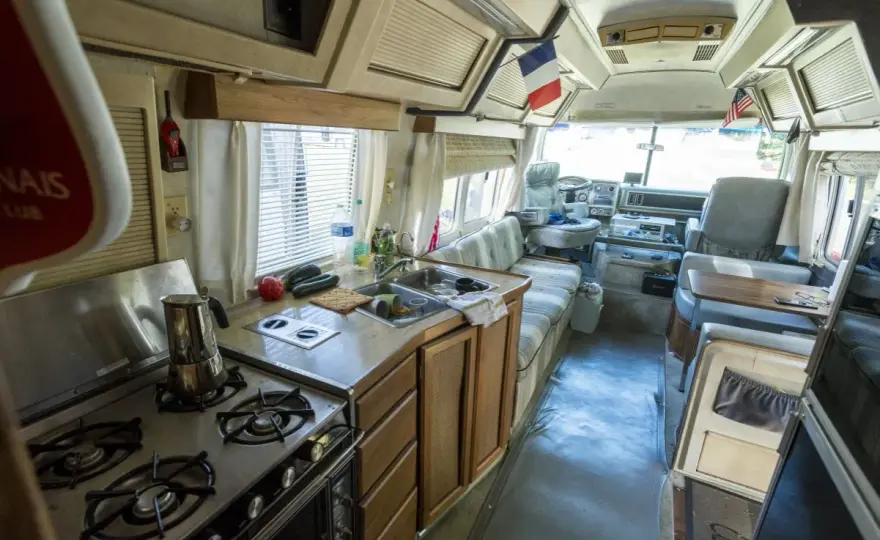 Intérieur camping-car américain - Le vrai confort en voyage?